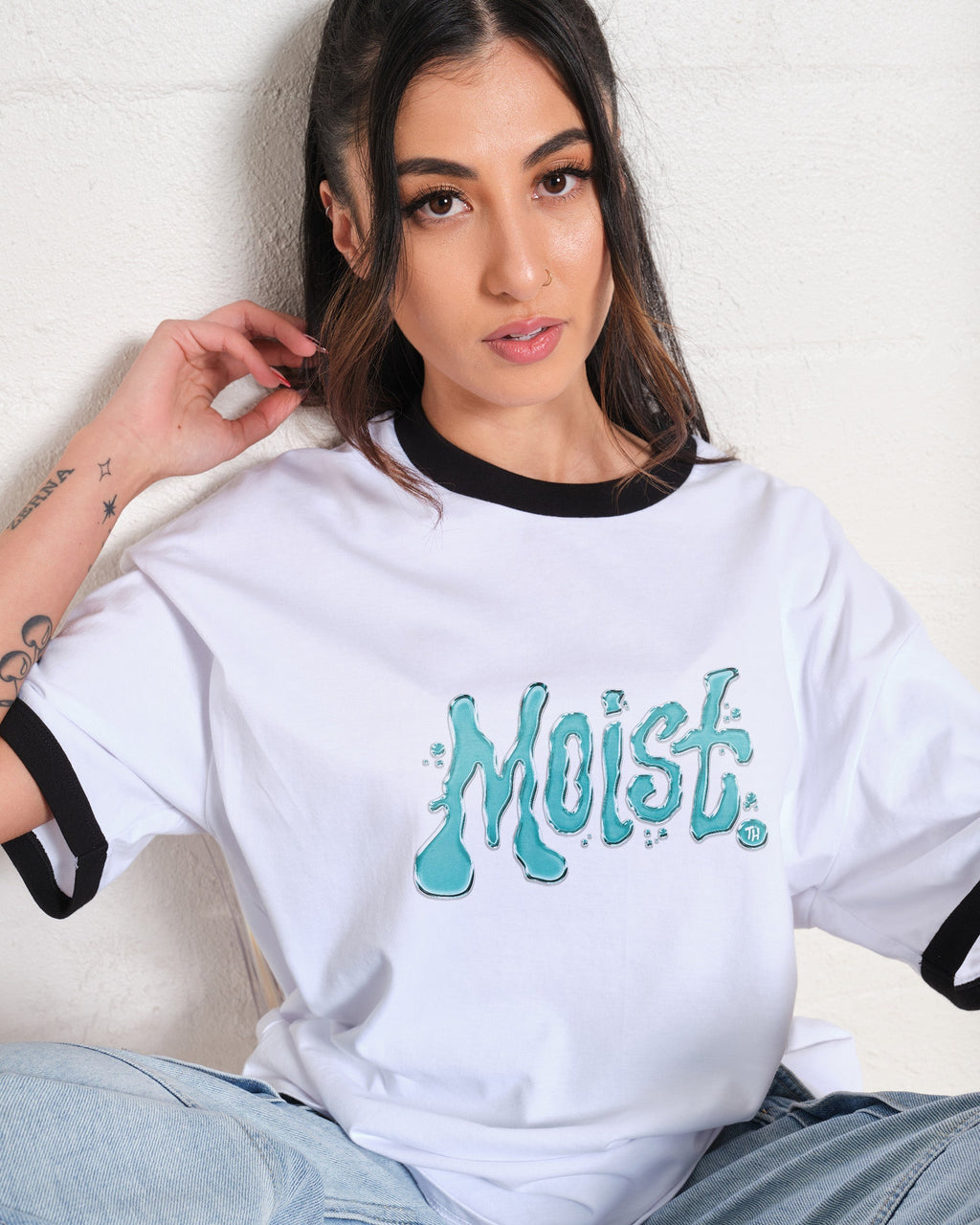 Moist Unisex