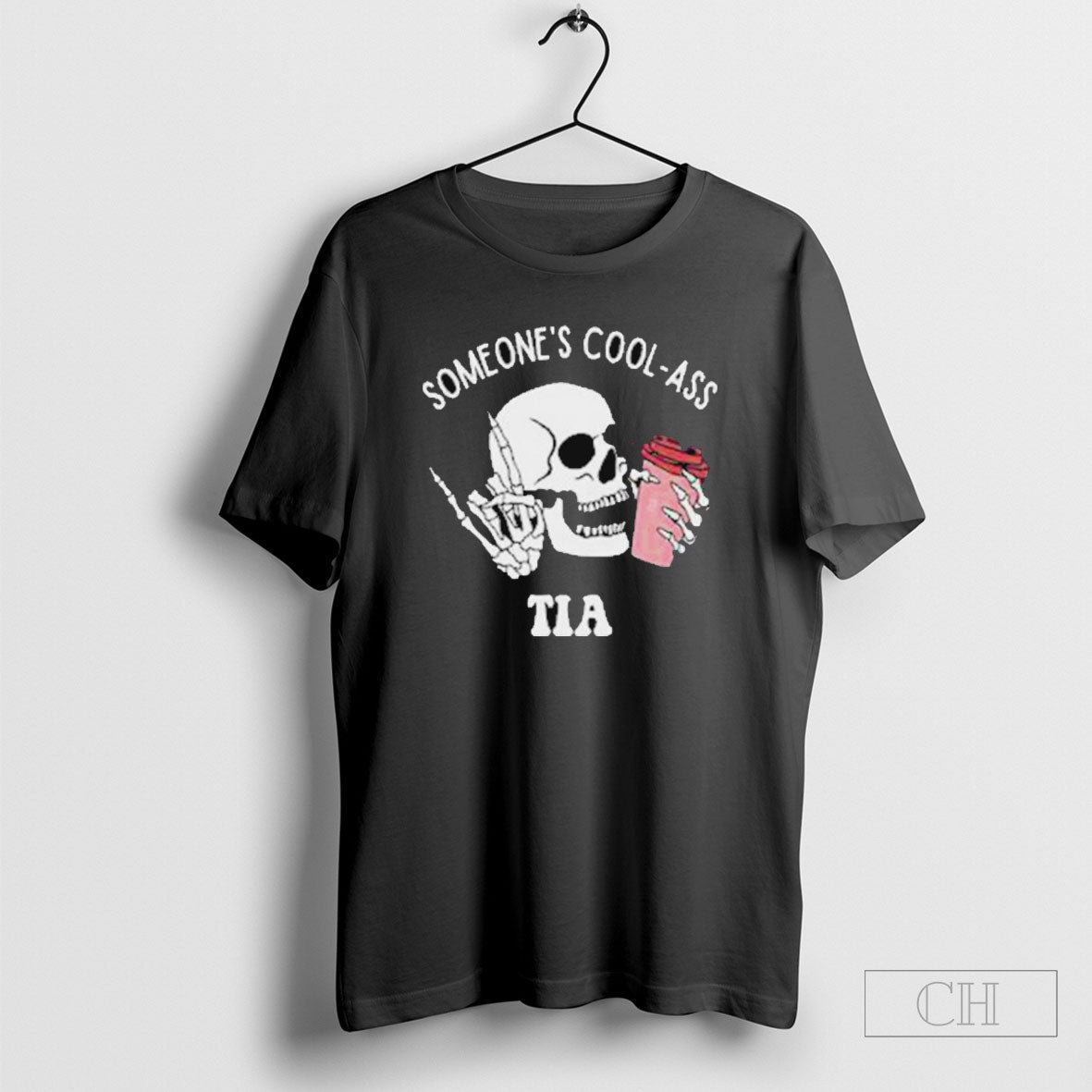 Official Top Someones Cool Ass Tia Cool Auntie Club Skull Skeleton 2025 T Shirt 2020 Unisex