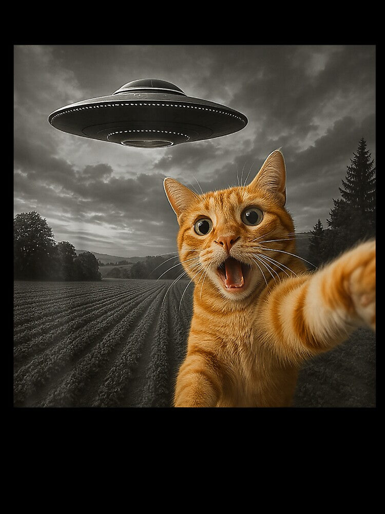 Cat Selfie With Alien UFO Cute Cat Gifts by BASKF