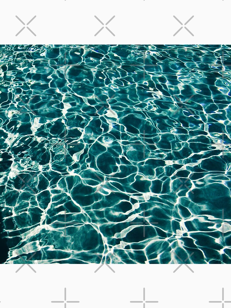 Clear blue ocean water. by Theleochick