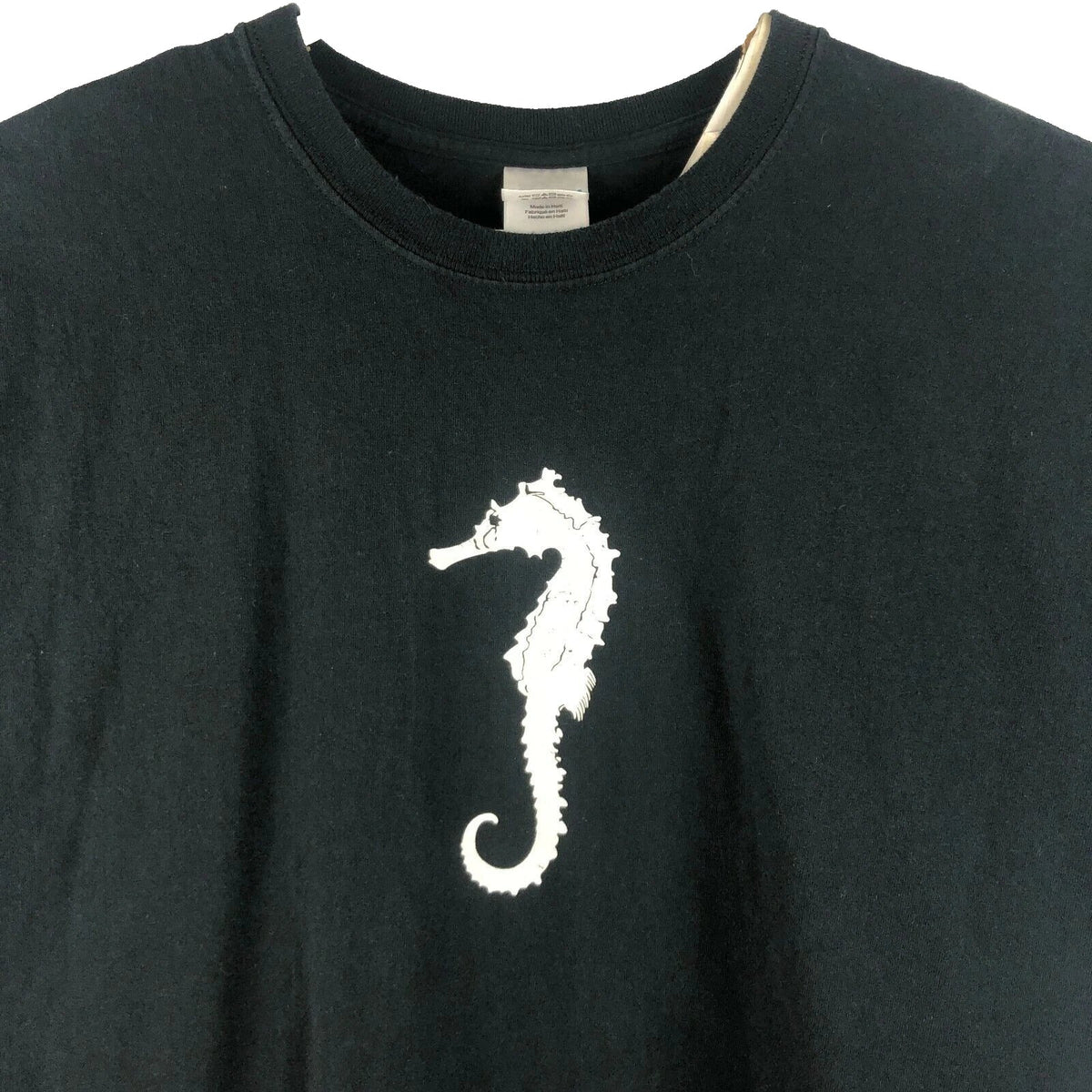 Seahorse Basic Simple Logo Mens size XL 47x29 Black No Branding Unisex