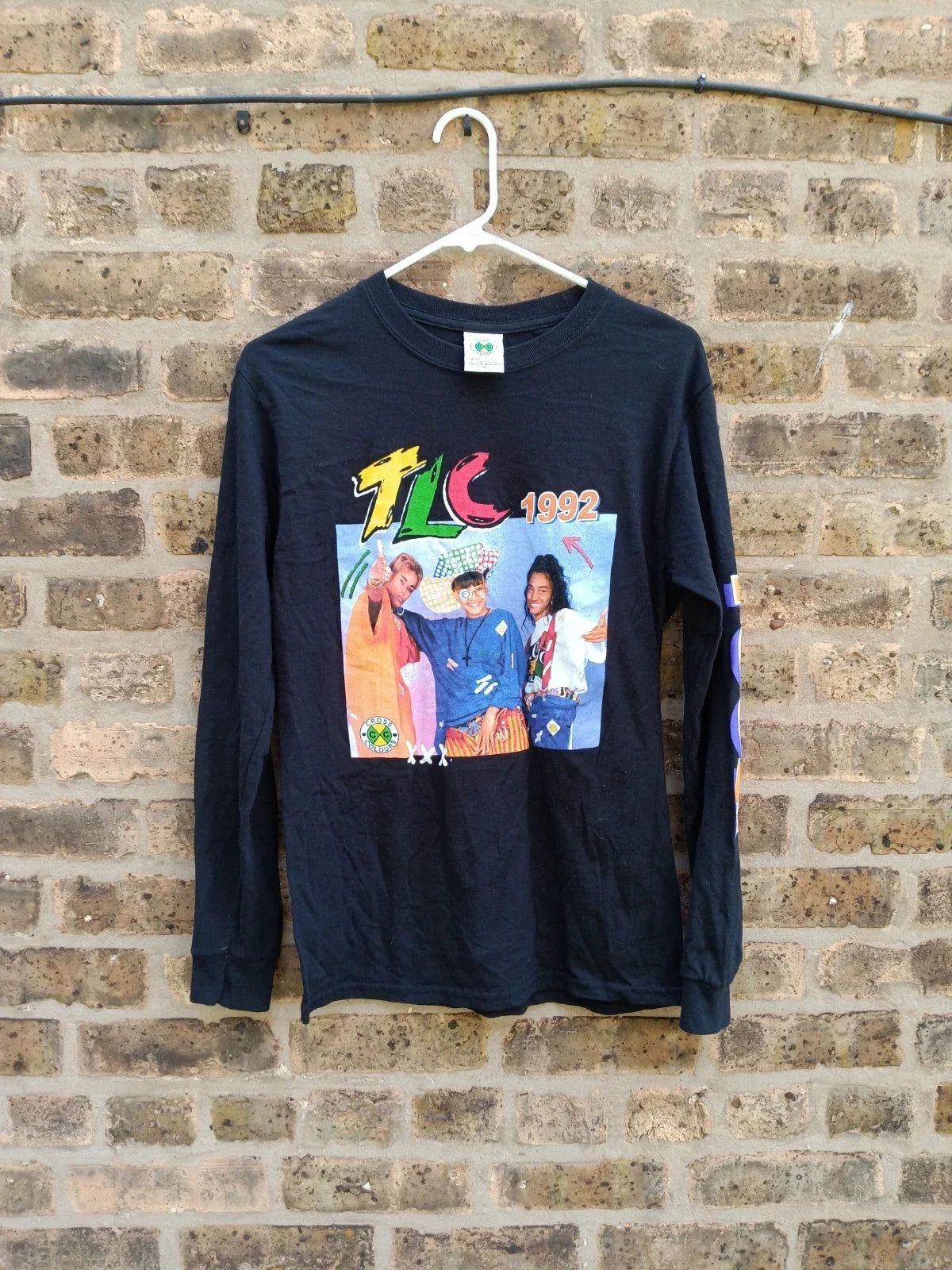 Vintage Cross Colours TLC 1992 Hip Hop Graphic Retro 90s Y2K Shirt Small Grunge Unisex