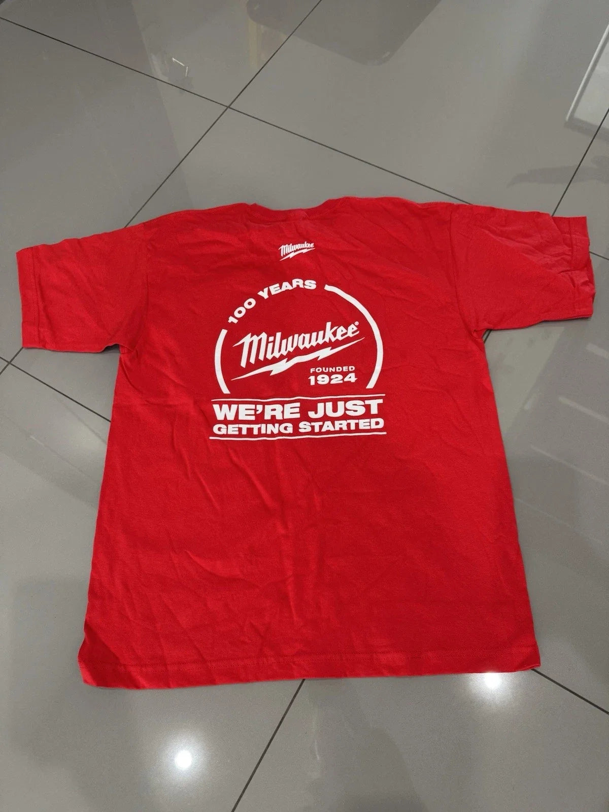 Milwaukee T Shirt Unisex Graphic Print Celebrating 100 Years L LARGE NEW Unisex