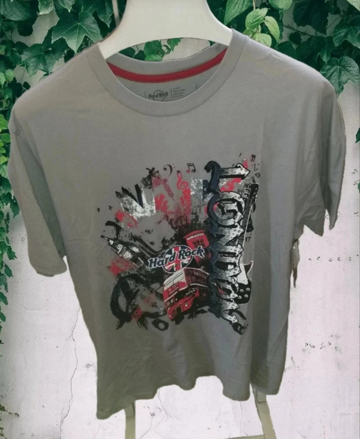 Grey Hard Rock Cafe Tshirt London xxl 23 ins pit to pit Unisex