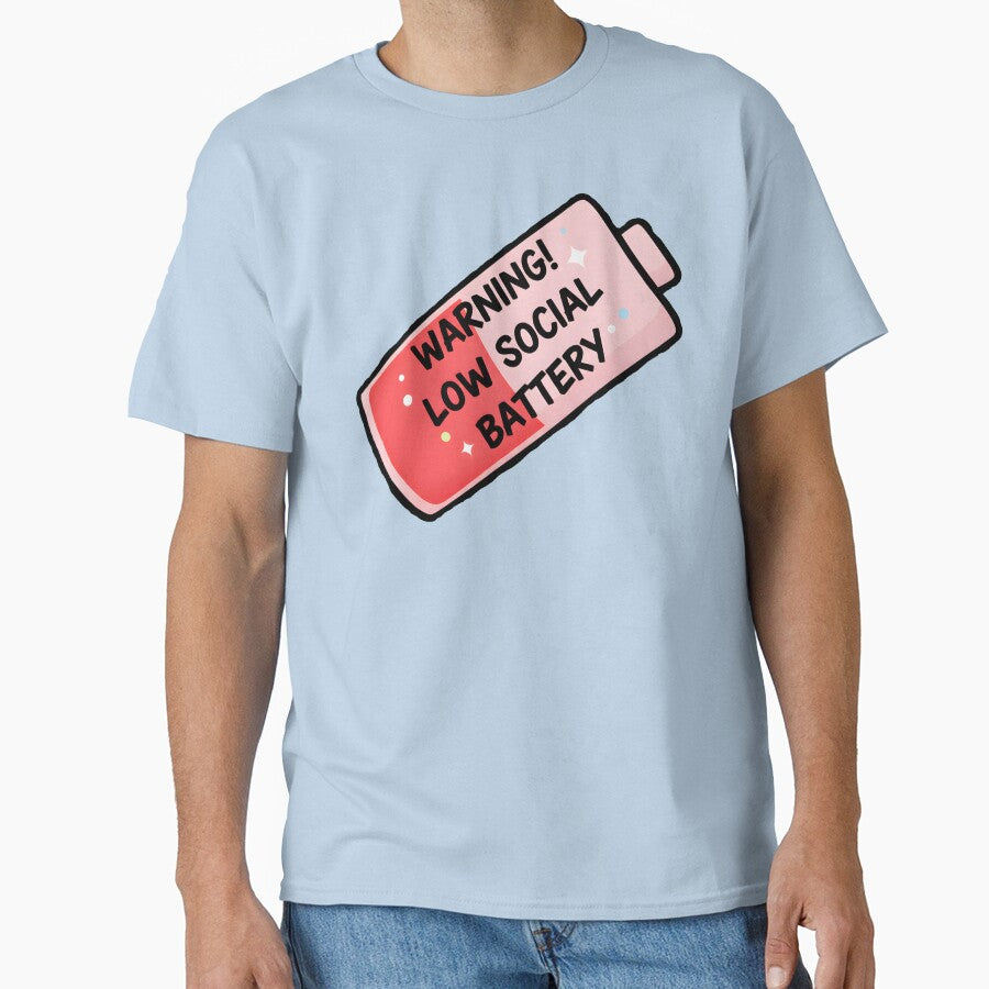 Warning! Low Social Battery – Funny Introvert by Chaotic Neutral