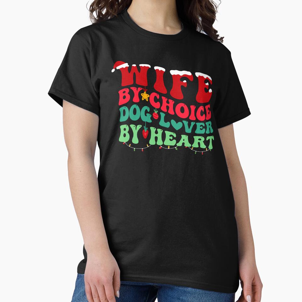 Dog Mom Wife Christmas Xmas Dog Lover Groovy by aymanehammi