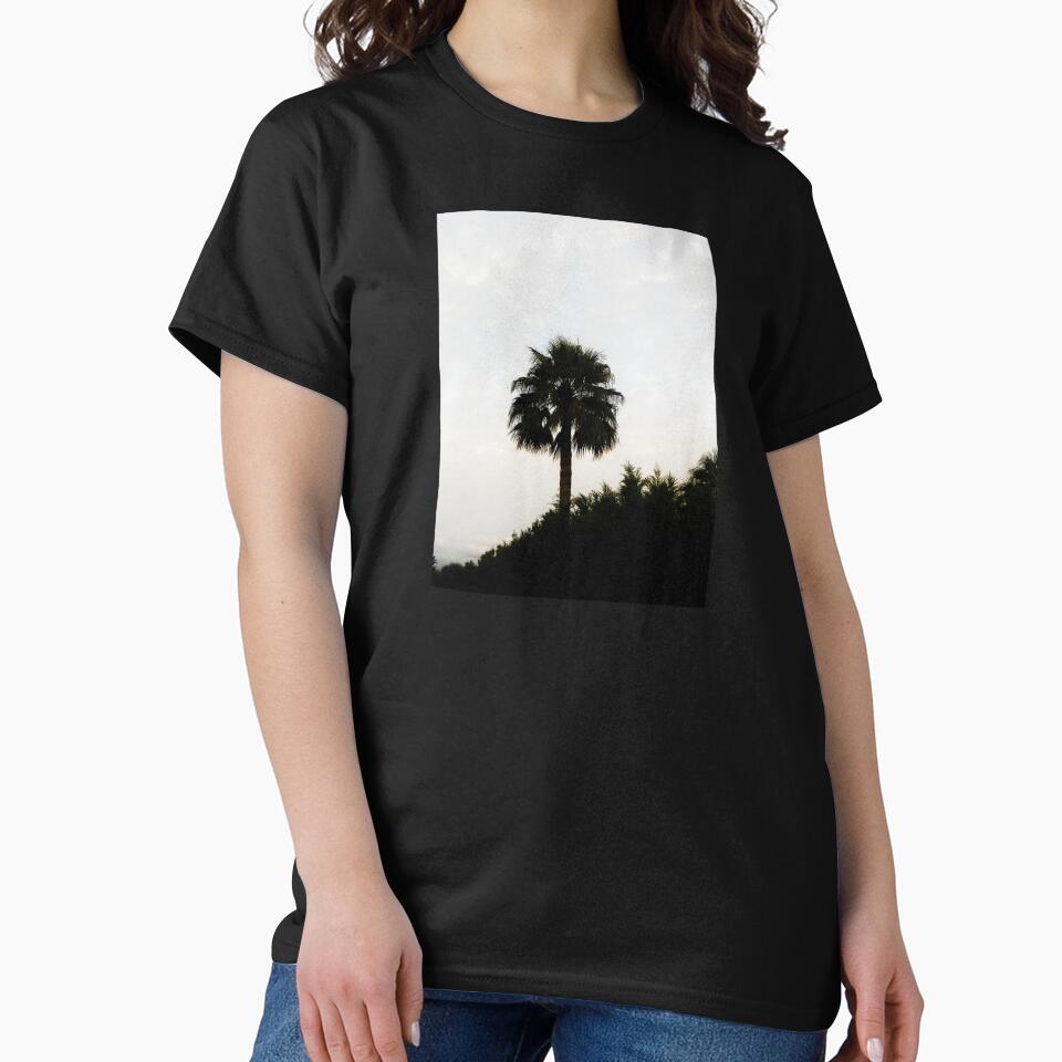 lonely palm aesthetic cool trendy photography by Ray Loka