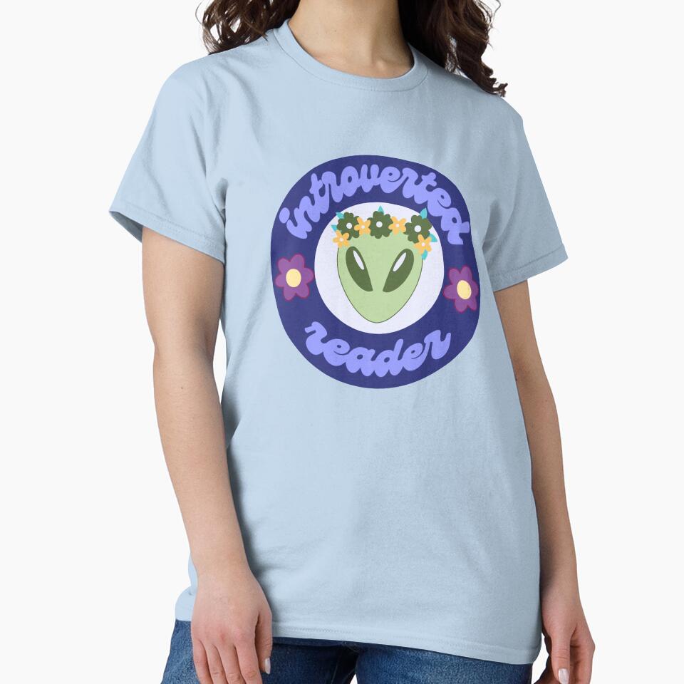 Introvert reader alien by RavenAMarie